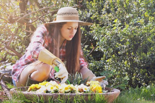Seasonal planting design suited to Vauxhall outdoor spaces